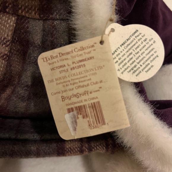 Boyd’s Bear Collector Bear - Picture 3 of 10